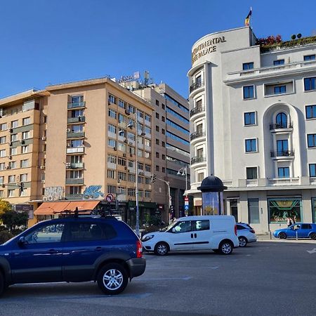 דירות בוקרשט Athenaeum Wonderful View Flat מראה חיצוני תמונה